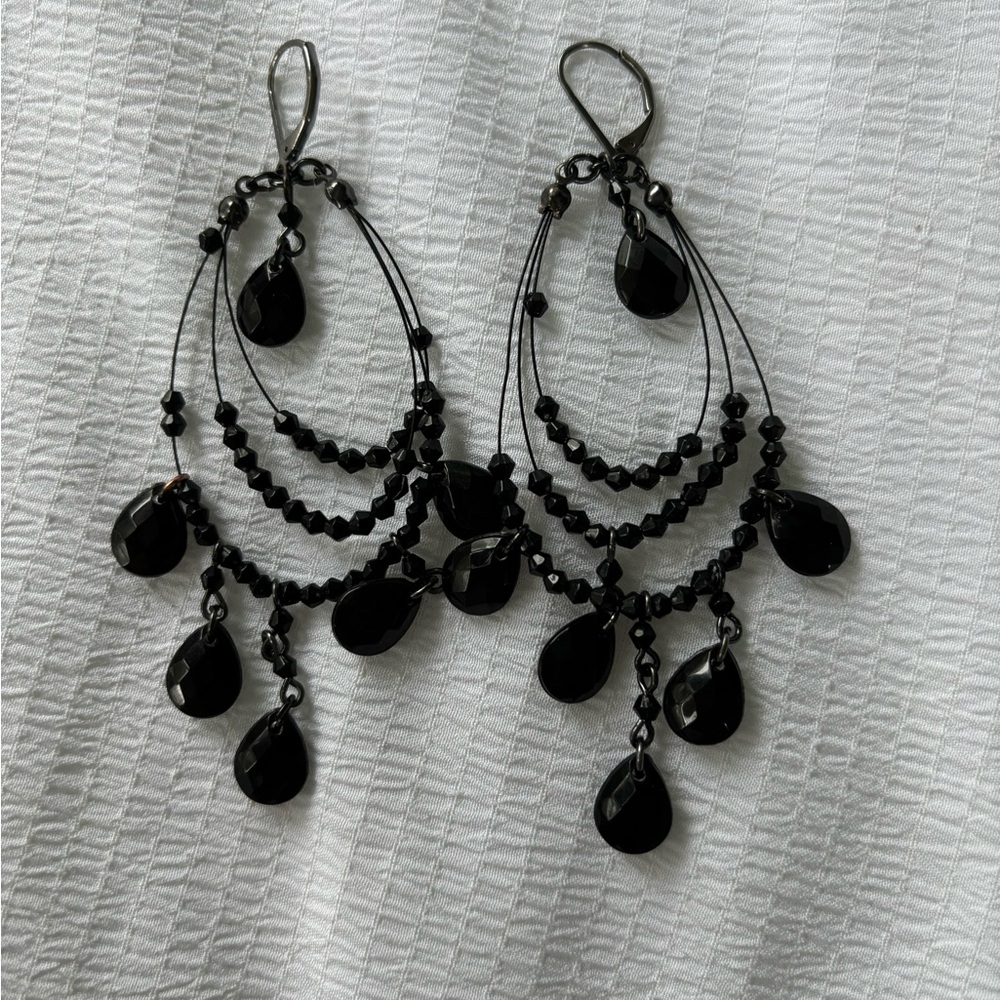 Black Dangly Earrings (THRIFTED) Original price and brand unknown.